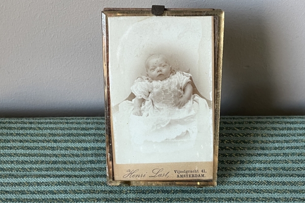 Antiek Fotolijstje met Dik Geslepen Glas