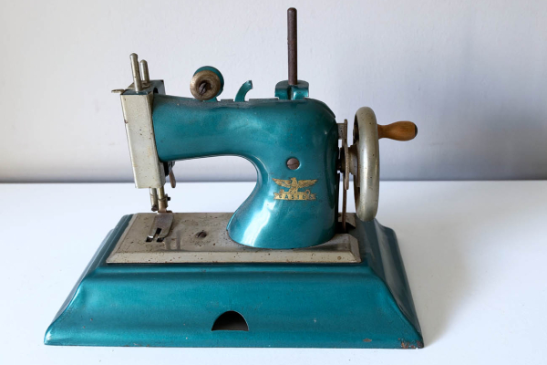 1950-1955 Speelgoed Naaimachine , Casige, Germany