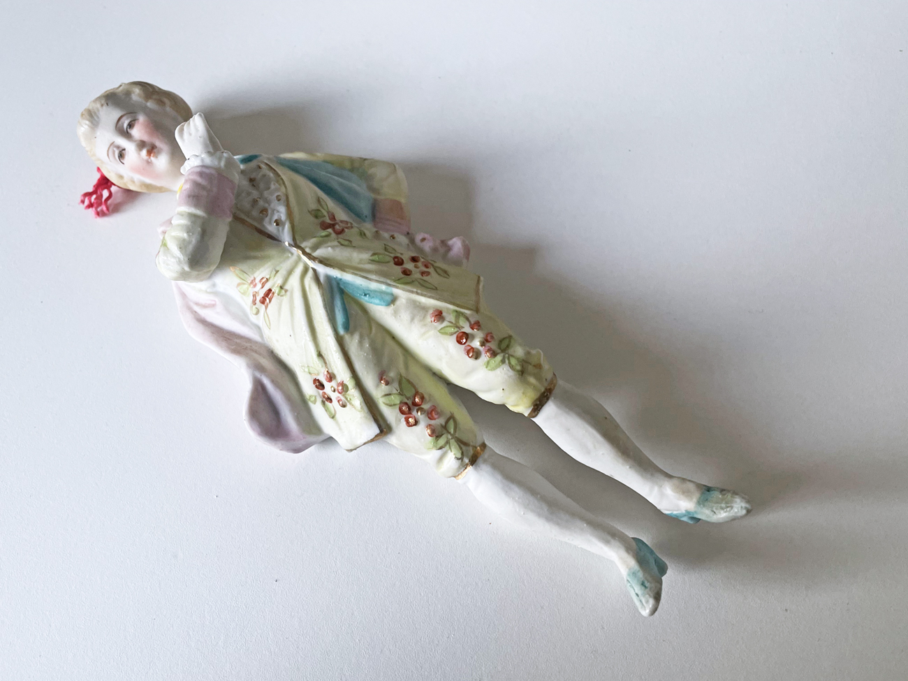 hanger biscuit renaissance1