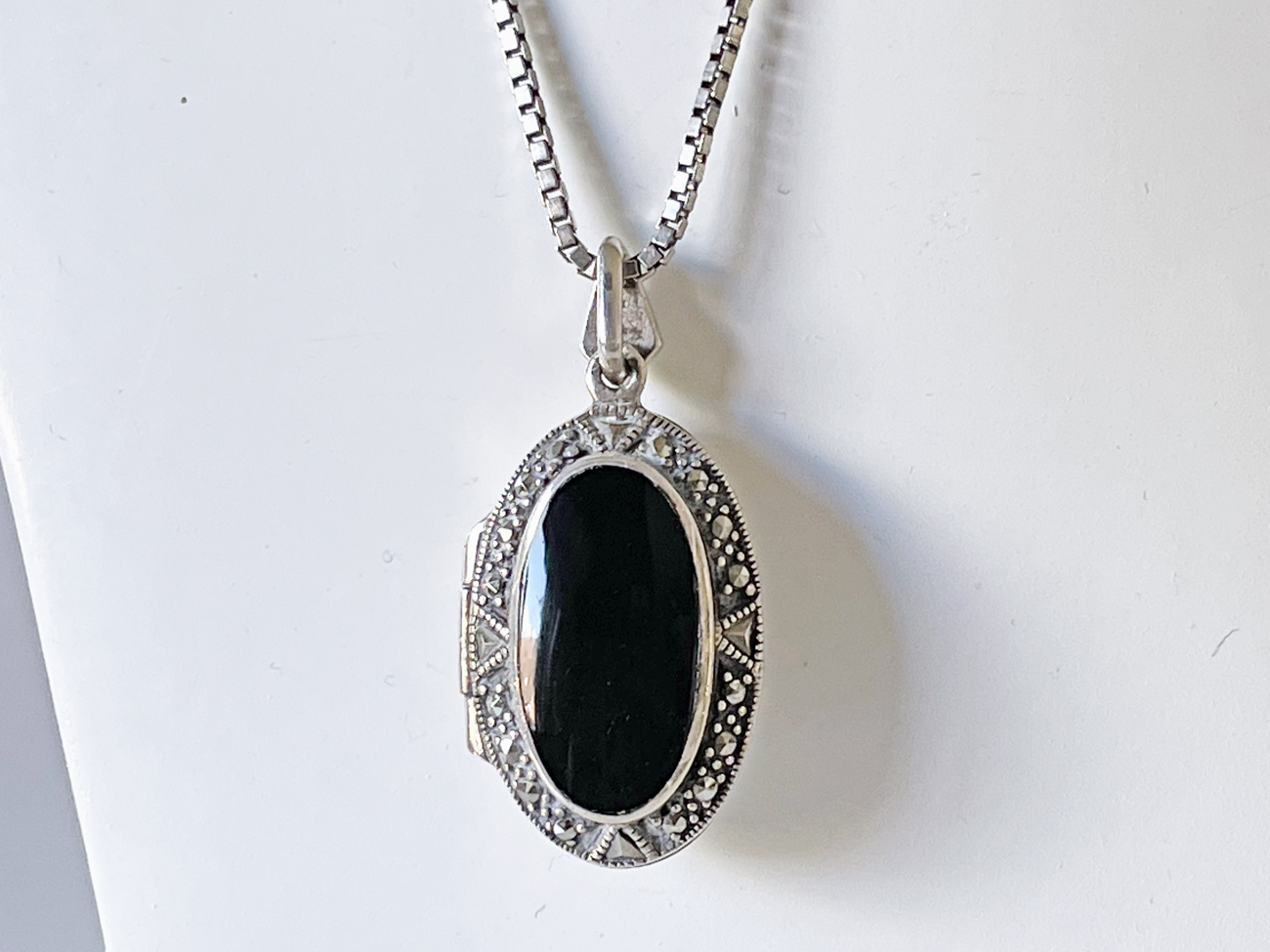 ketting medaillon onyx1