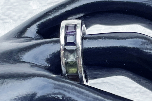Zilveren Ring 925 ,  met Gekleurde Steentjes, maat 15