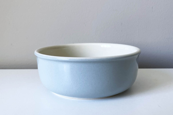 P.Regout , Parafeu, Pastelblauw Schaal