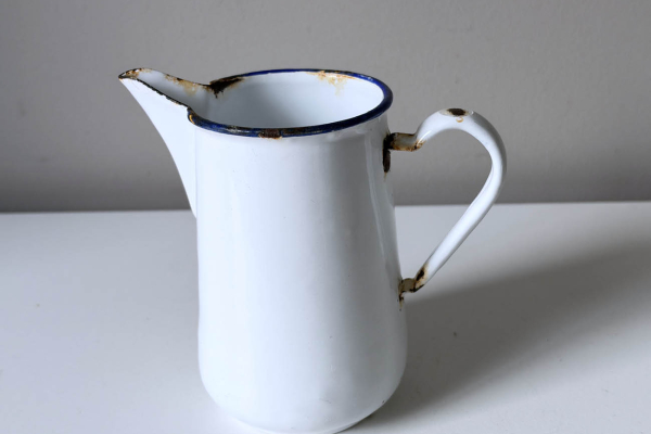 Wit Emaille Kannetje