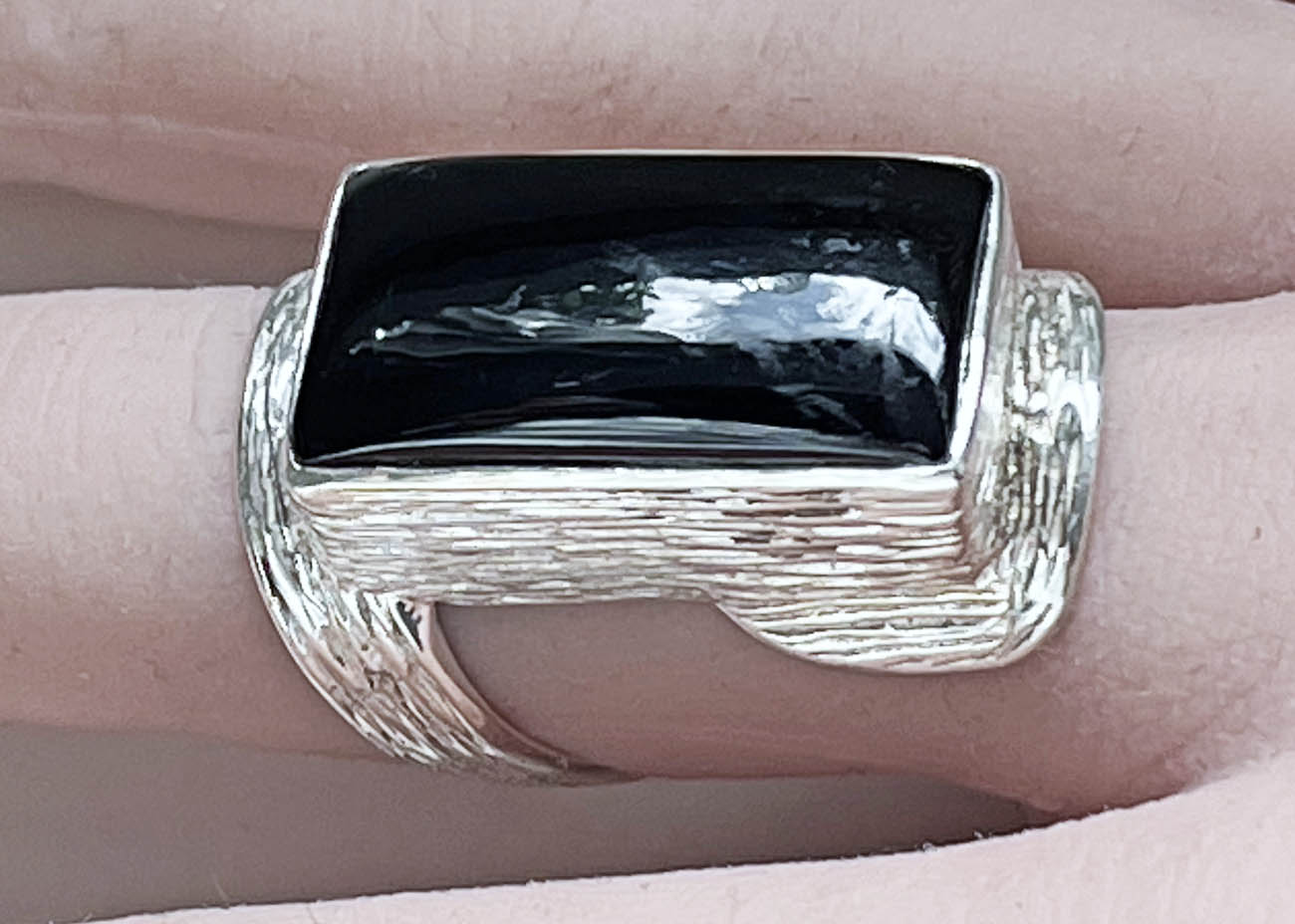 z. ring d met stip1