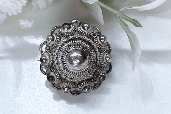 Oude Zilveren Zeeuwse Knoop Broche